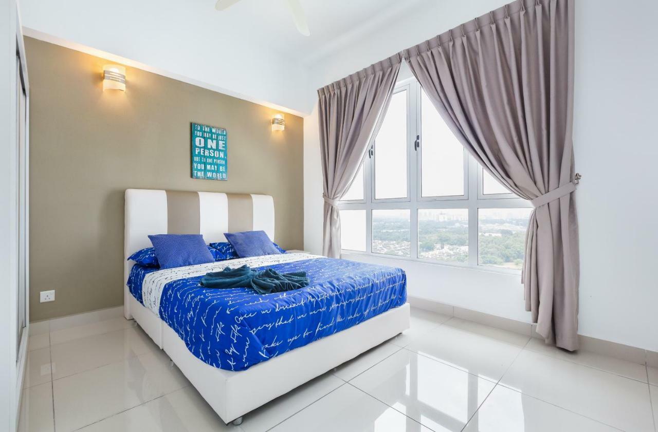 Hostahome Suites At Tropez Danga Bay Apartment Johor Bahru